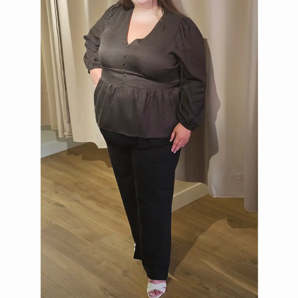 Blouse peplum marron