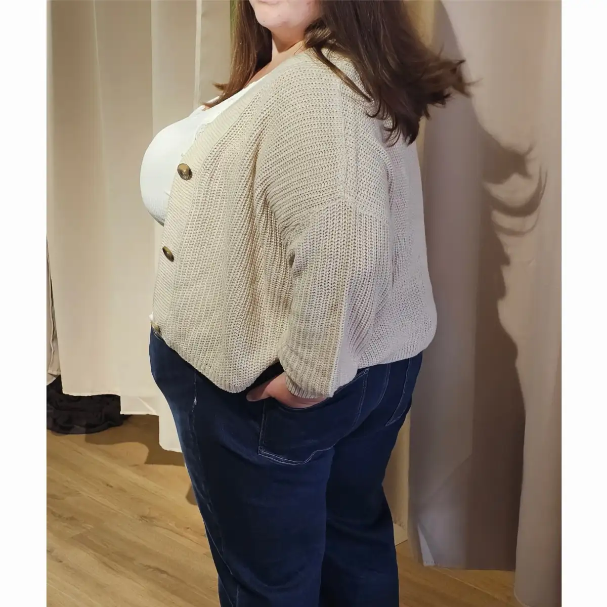 Gilet court à boutons écru